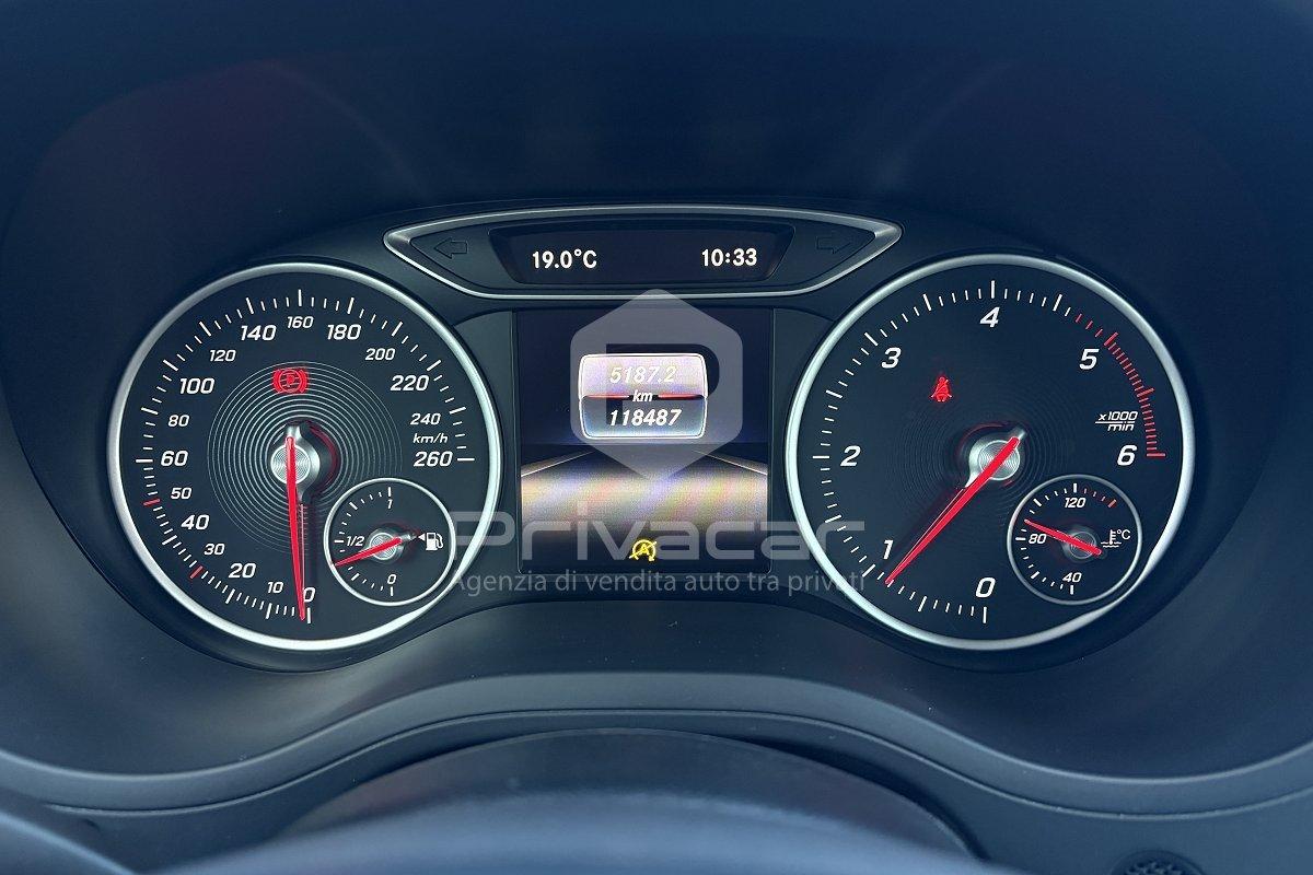 MERCEDES B 180 d Sport