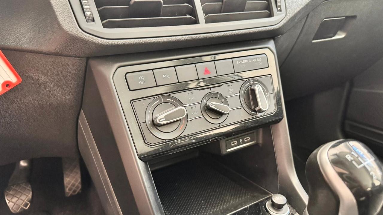 Volkswagen T-Cross 1.0 TSI Sport