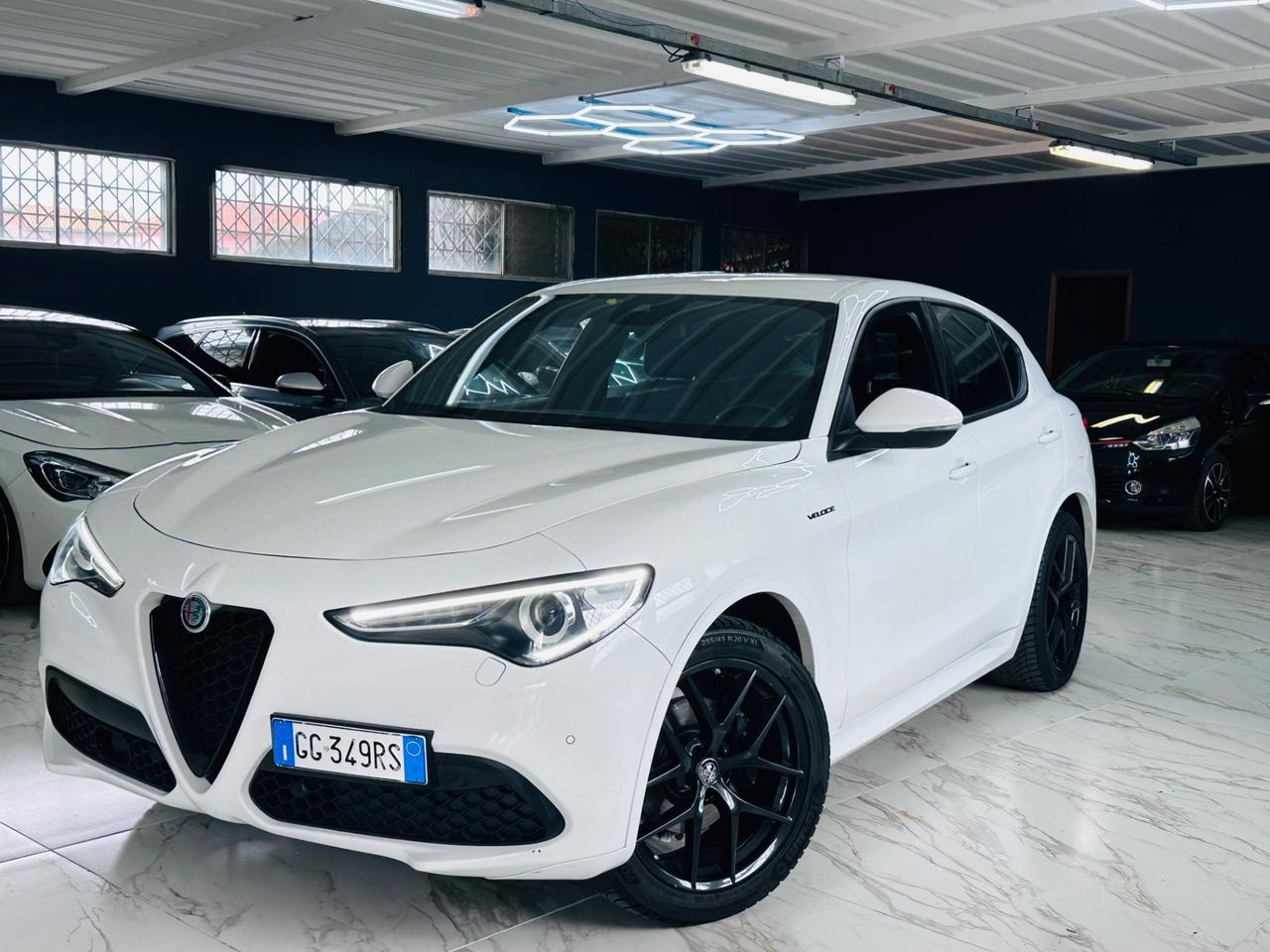 Alfa Romeo Stelvio 2.2 Turbodiesel 210 CV AT8 Q4 Veloce