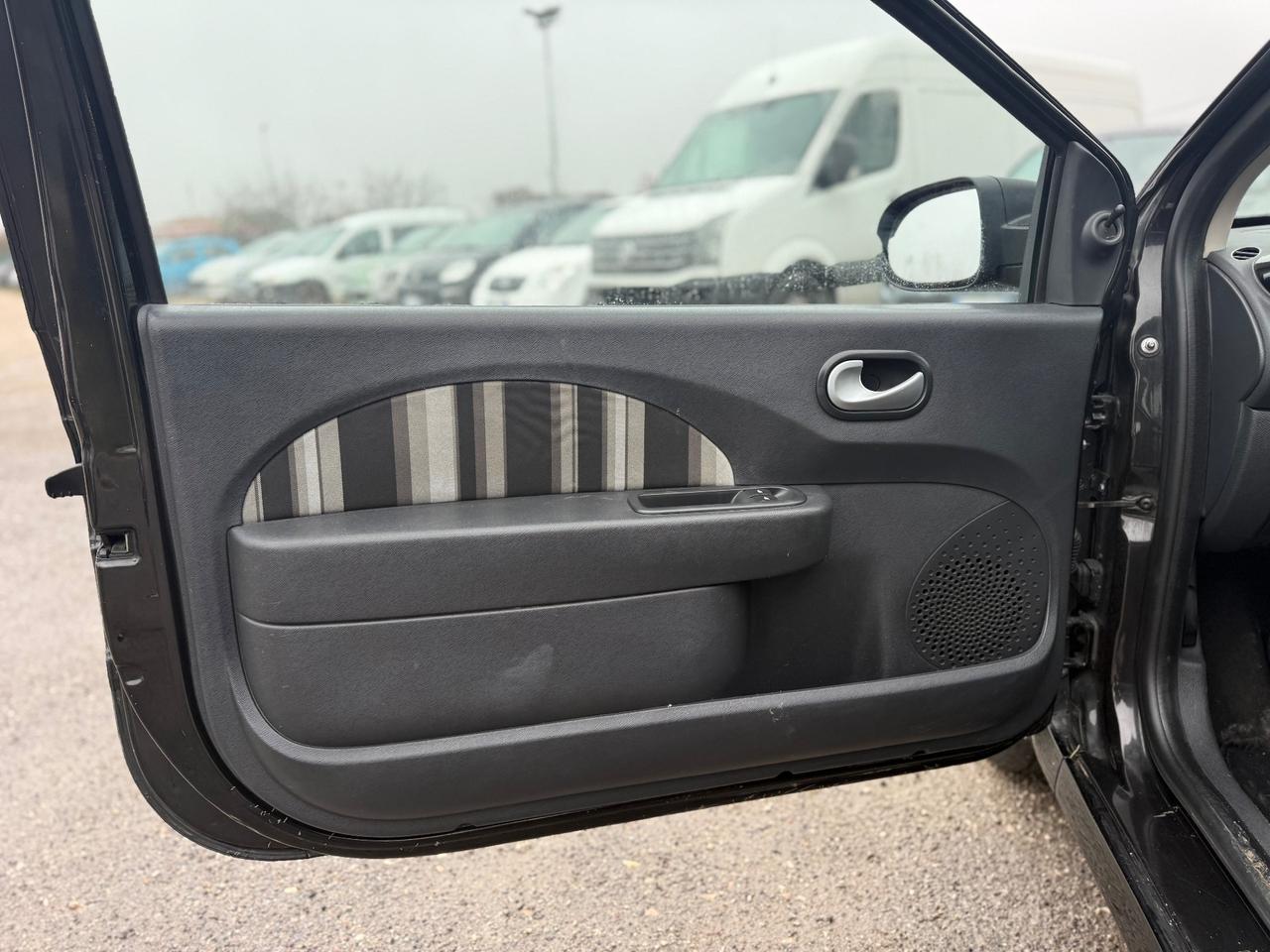 Renault Twingo 1.2 16V Night&Day