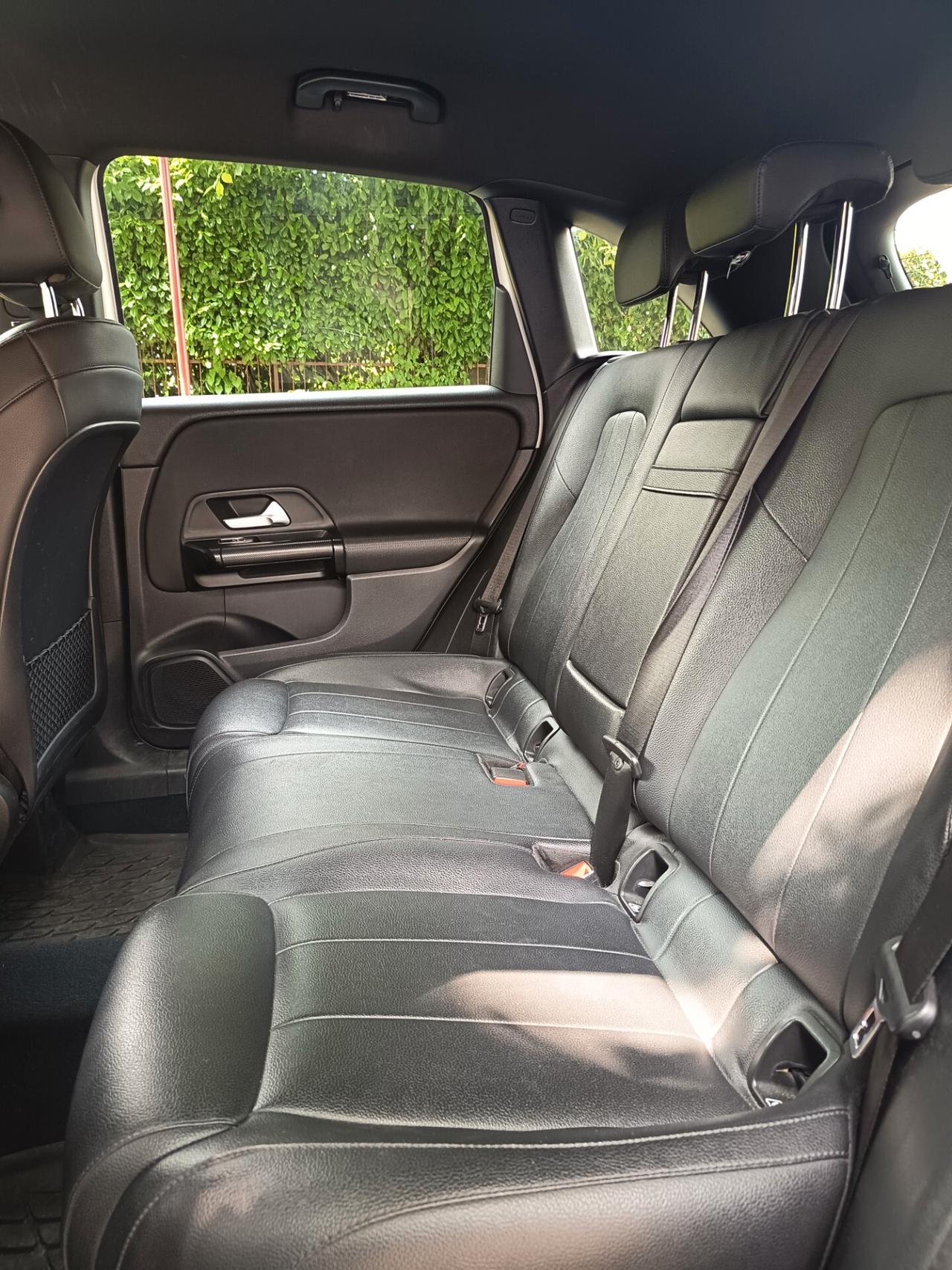 Mercedes-benz B 180 B 180 d Automatic Business Extra