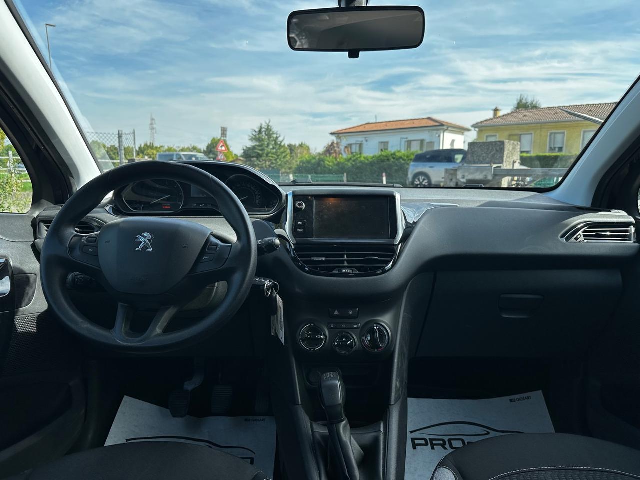 Peugeot 208 BlueHDi 75 5 porte Allure
