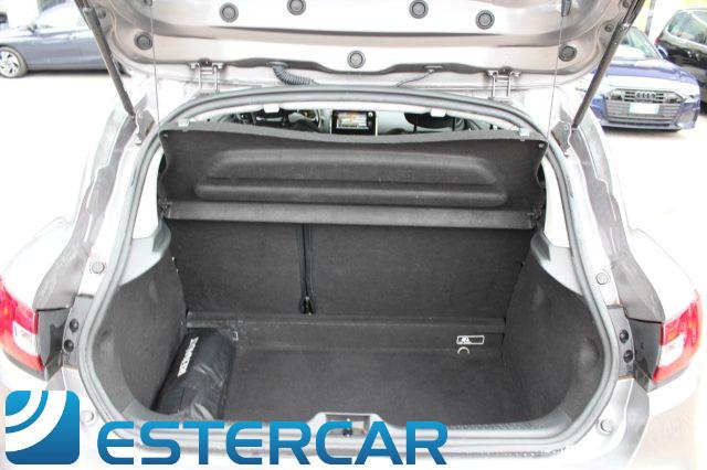 RENAULT Clio 1.2 75CV 5 porte Live