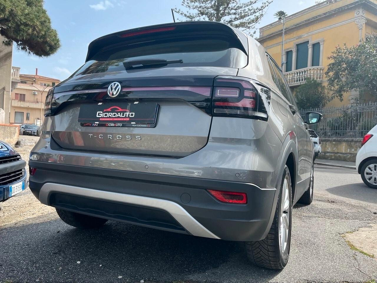 Volkswagen T-Cross 1.6 TDI DSG SCR Style BMT
