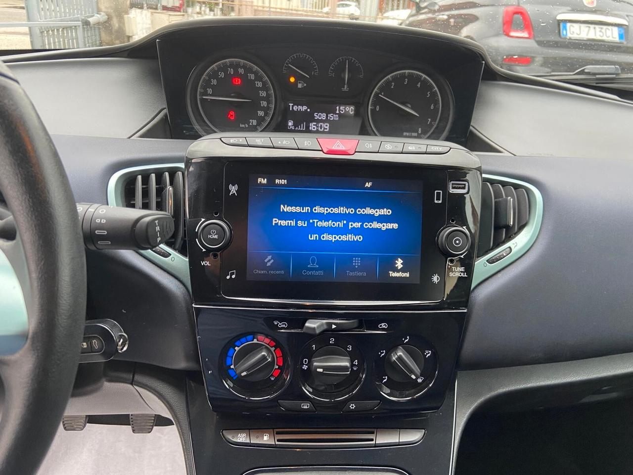 Lancia Ypsilon 1.2 69 CV 5 porte GPL Gold 2023