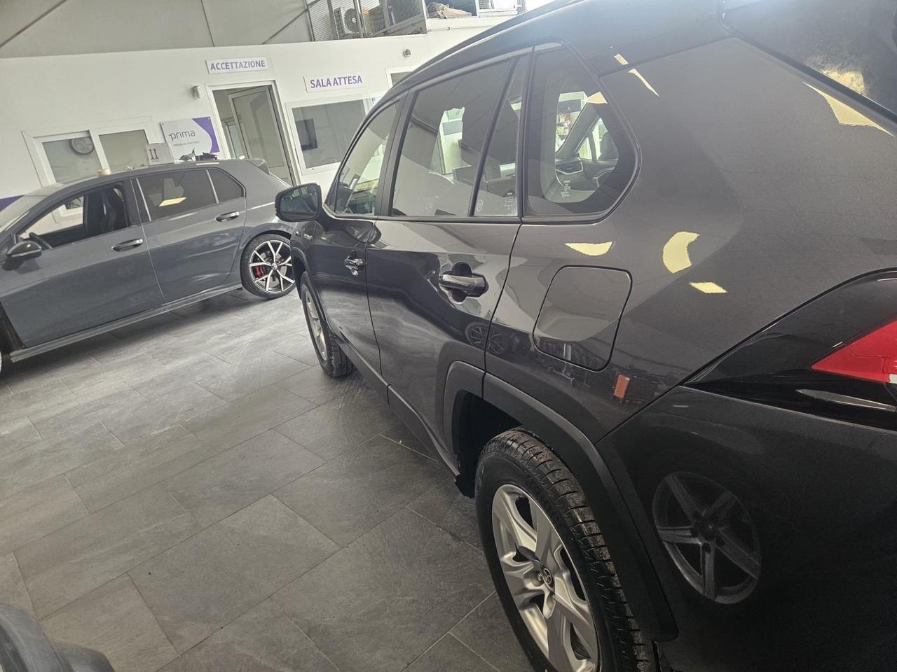 Toyota RAV 4 hybrid