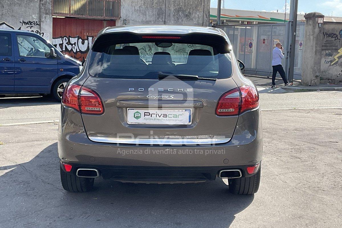 PORSCHE Cayenne 4.8 S