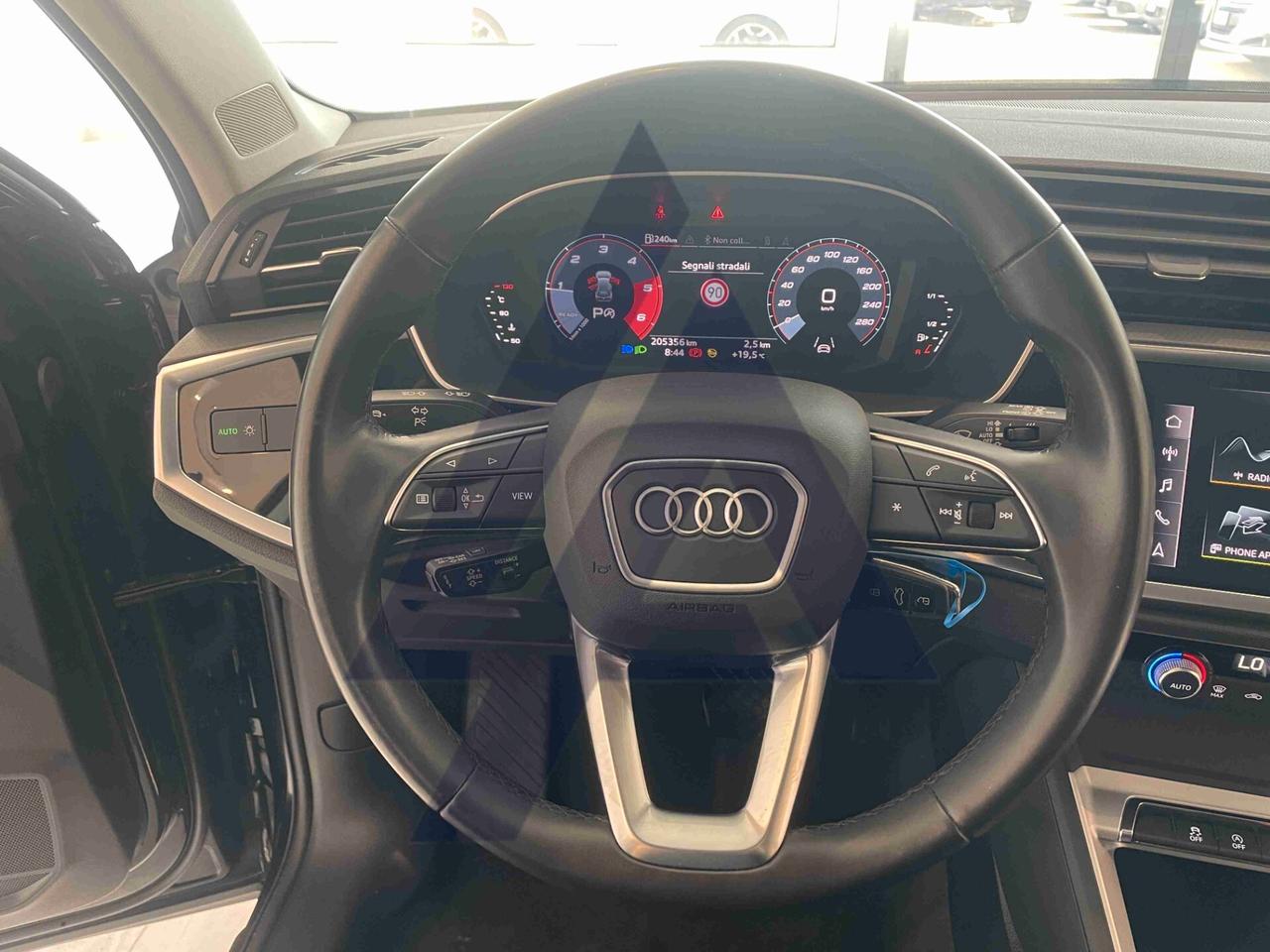 Audi Q3 35 TDI S tronic Business Advanced