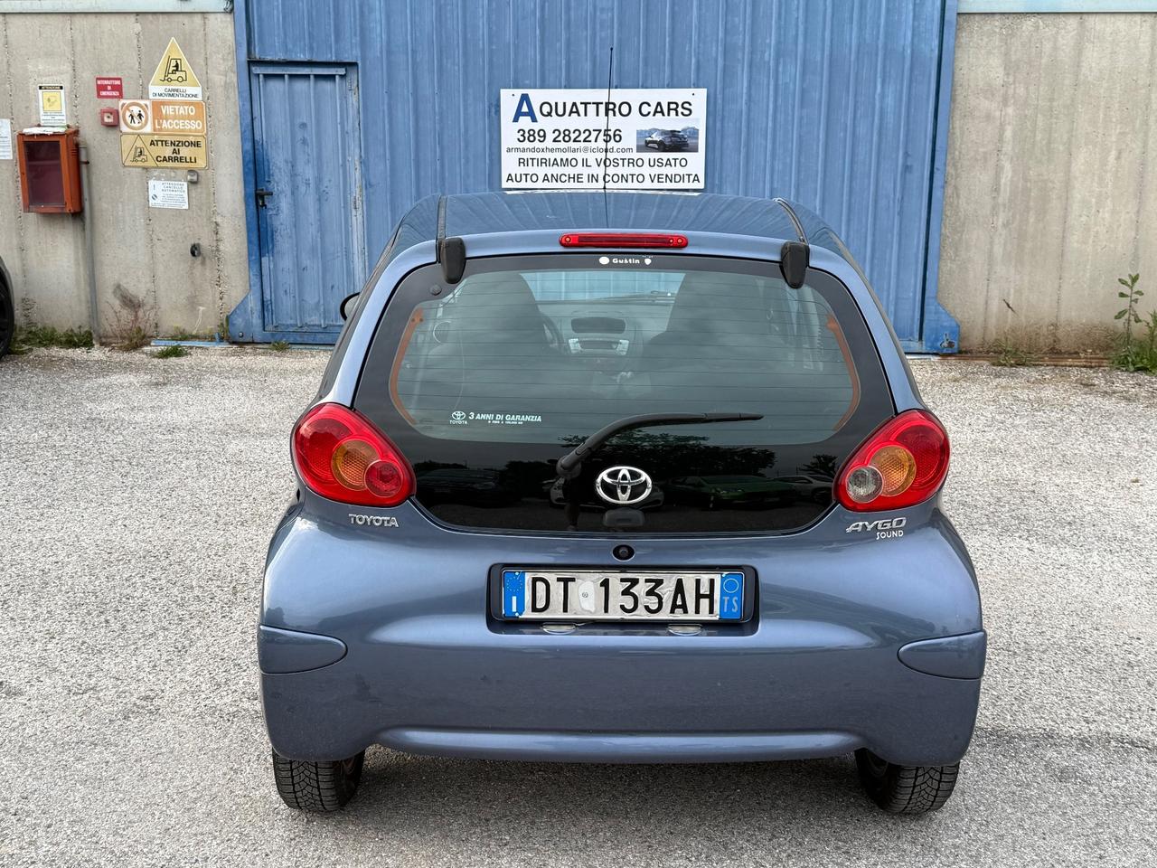 Toyota Yaris 1.0 5 porte