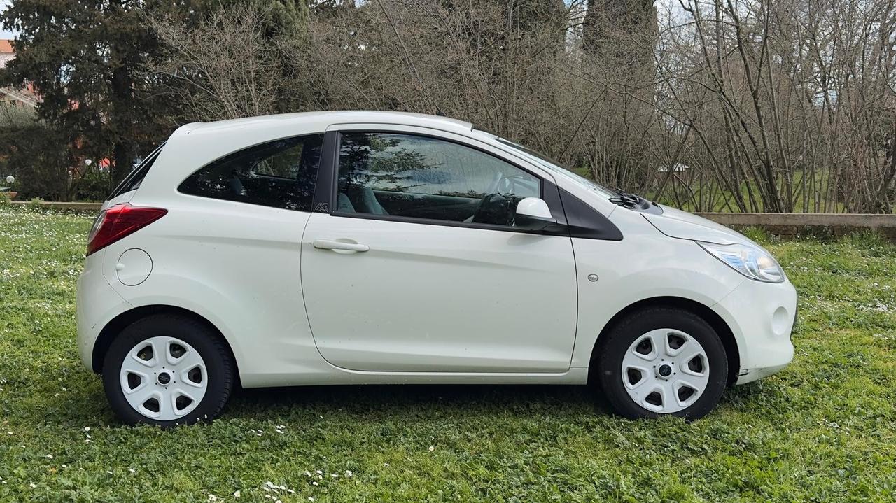 Ford Ka 1.2 Gpl 2012 56.000KM Neopatent LEGGI TESTO