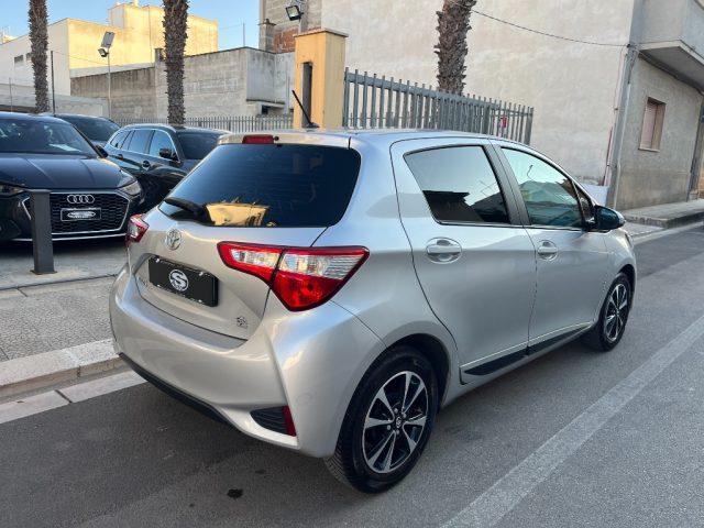 TOYOTA Yaris 1.0 72 CV 5 porte Lounge
