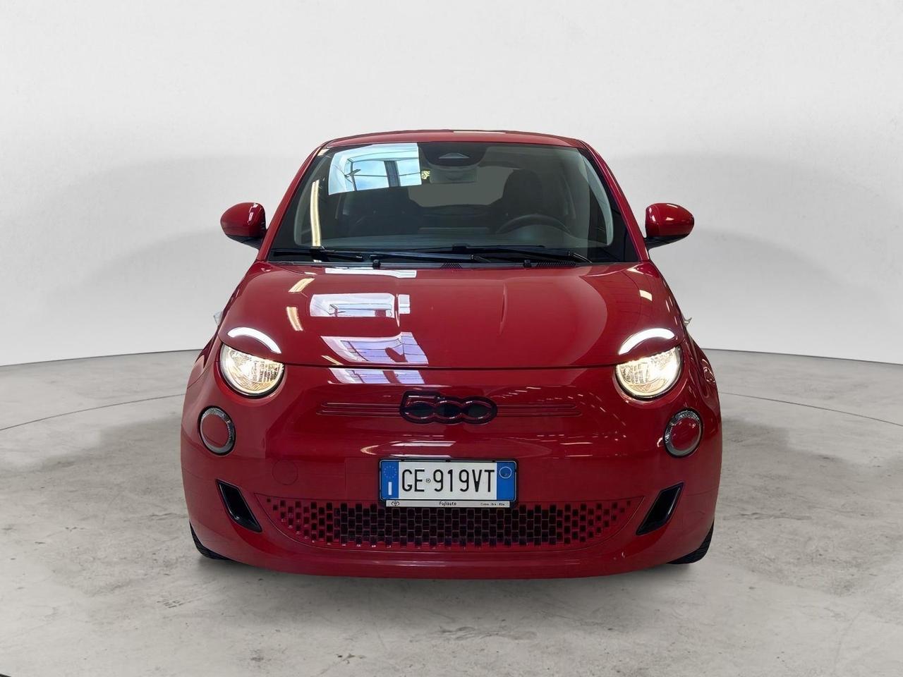 Fiat 500e 42 kWh Passion