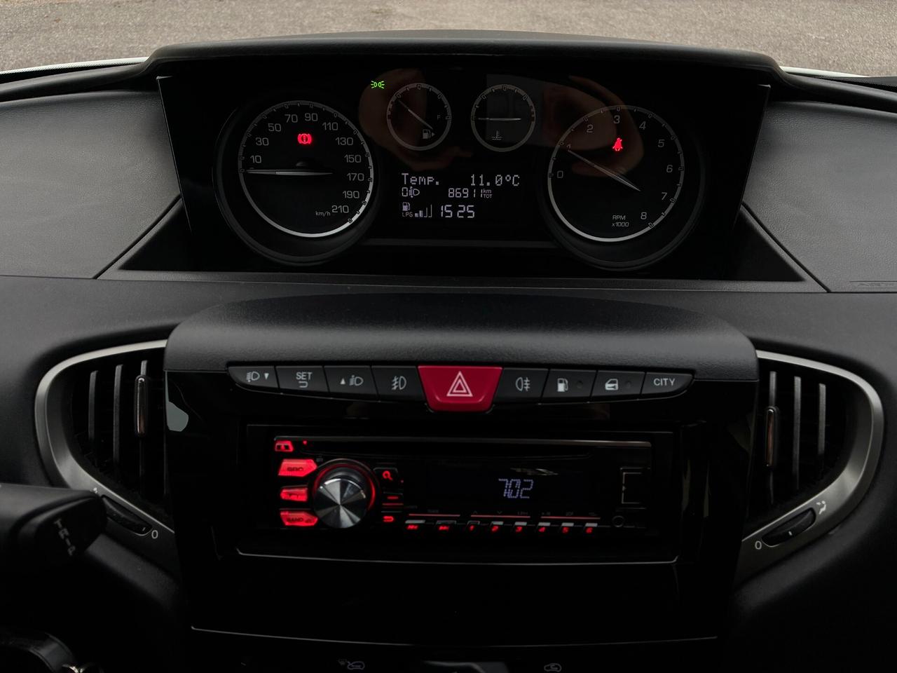 Lancia Ypsilon 1.2 69 CV GPL Ecochic Elefantino