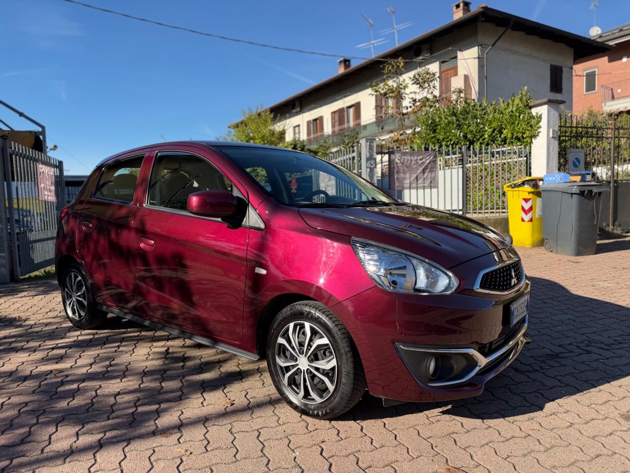 Mitsubishi Space Star 1.0 ClearTec Intense NAVI