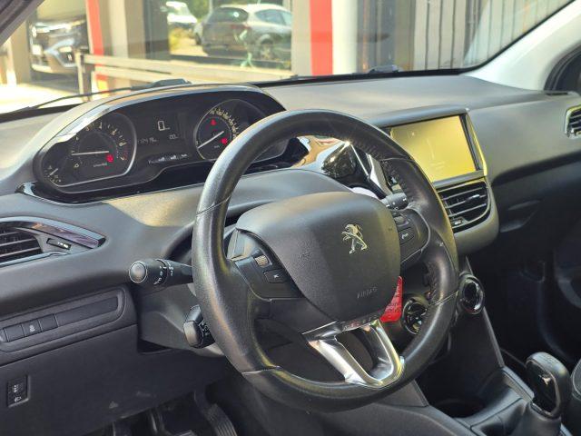 PEUGEOT 208 1.2i Benzina 82CV 5 Porte Active per NEOPATENTATI