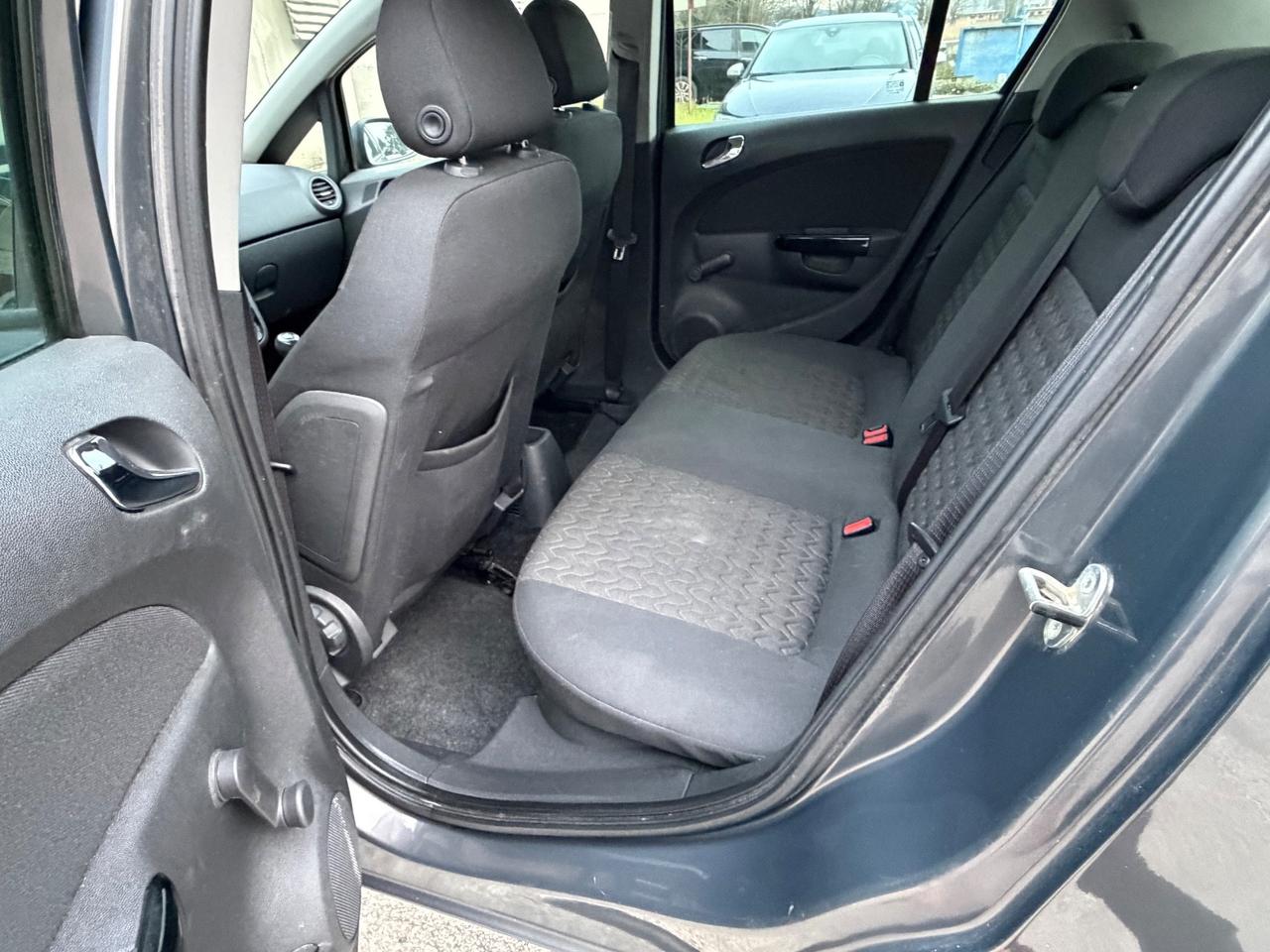 Opel Corsa 1.2 5 porte Edition