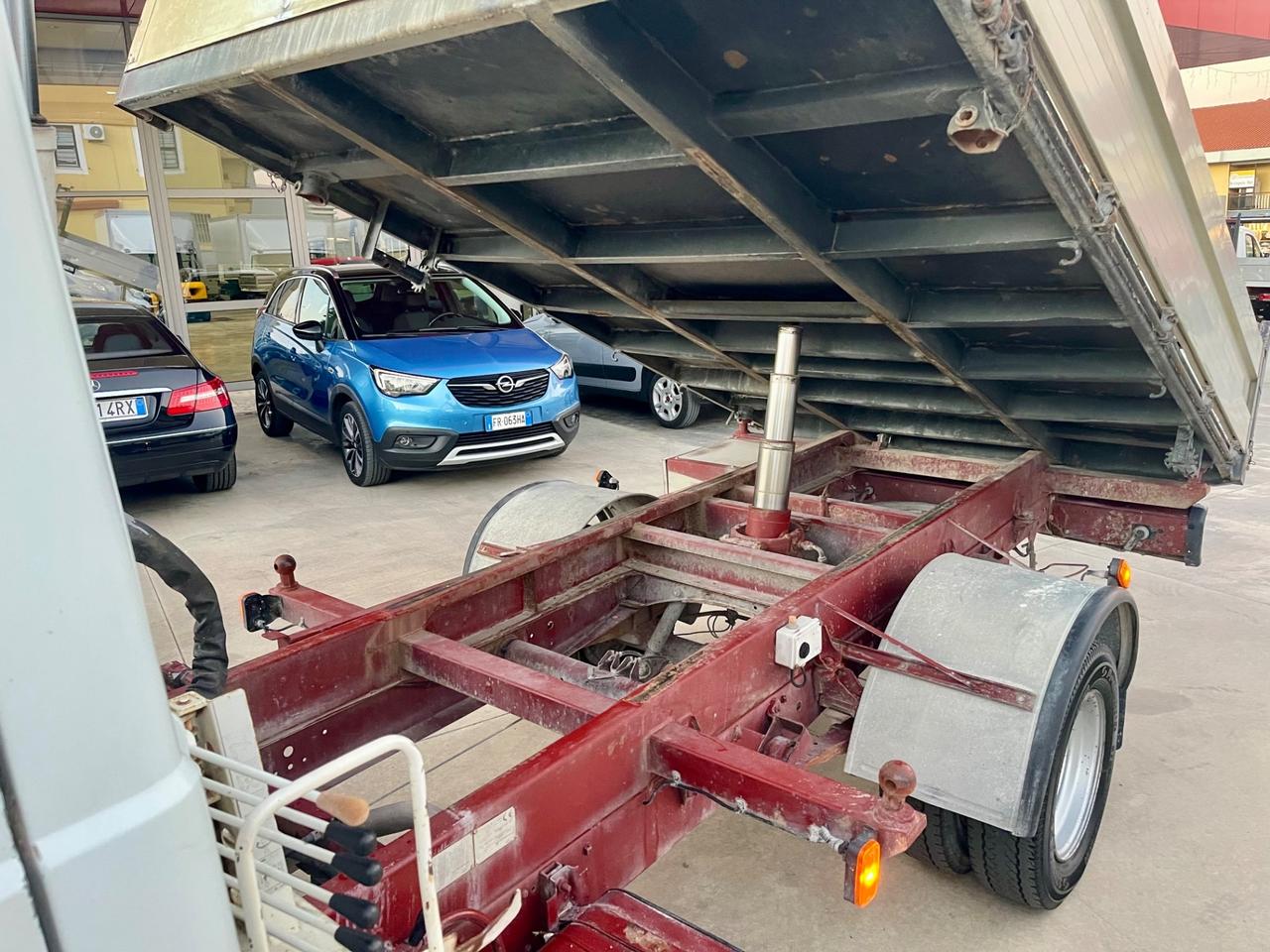 Iveco Daily 35.12 Cassone Ribaltabile e Grù Bonfiglioli