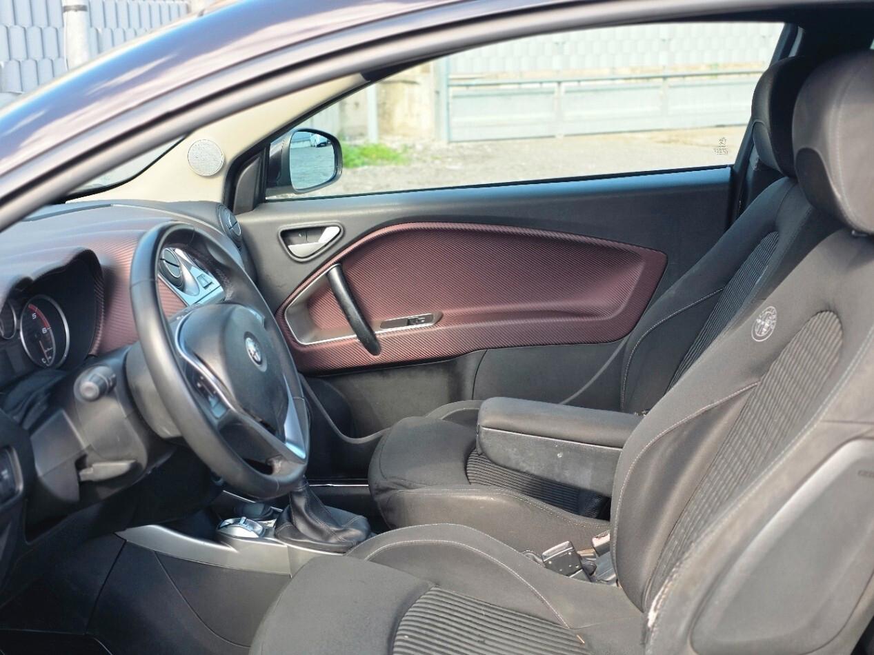 ALFA ROMEO MITO 1.6 120CV - 2008