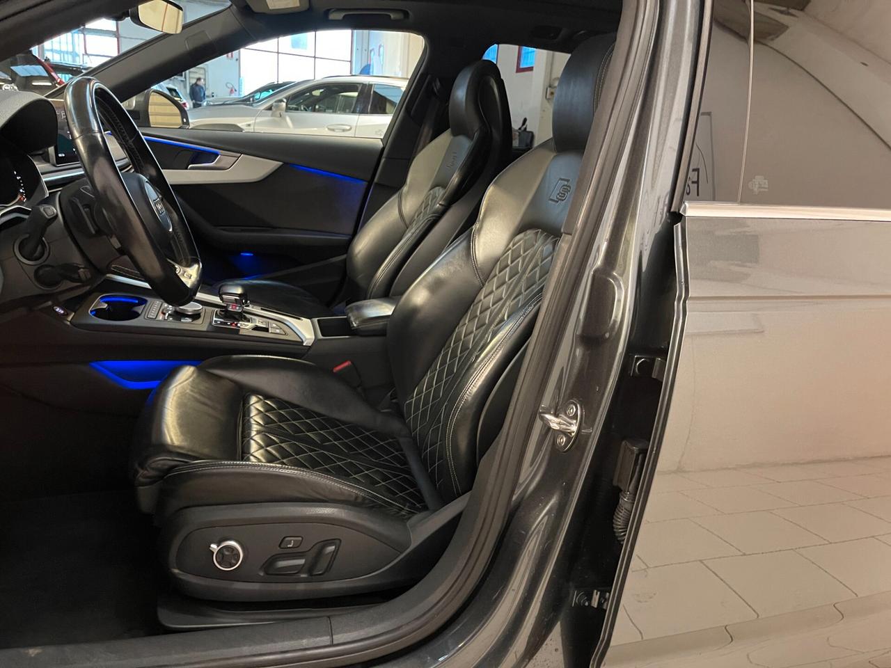 Audi A4 S4 Avant 3.0 TFSI quattro 354cv tiptronic-LEGGI SOTTO