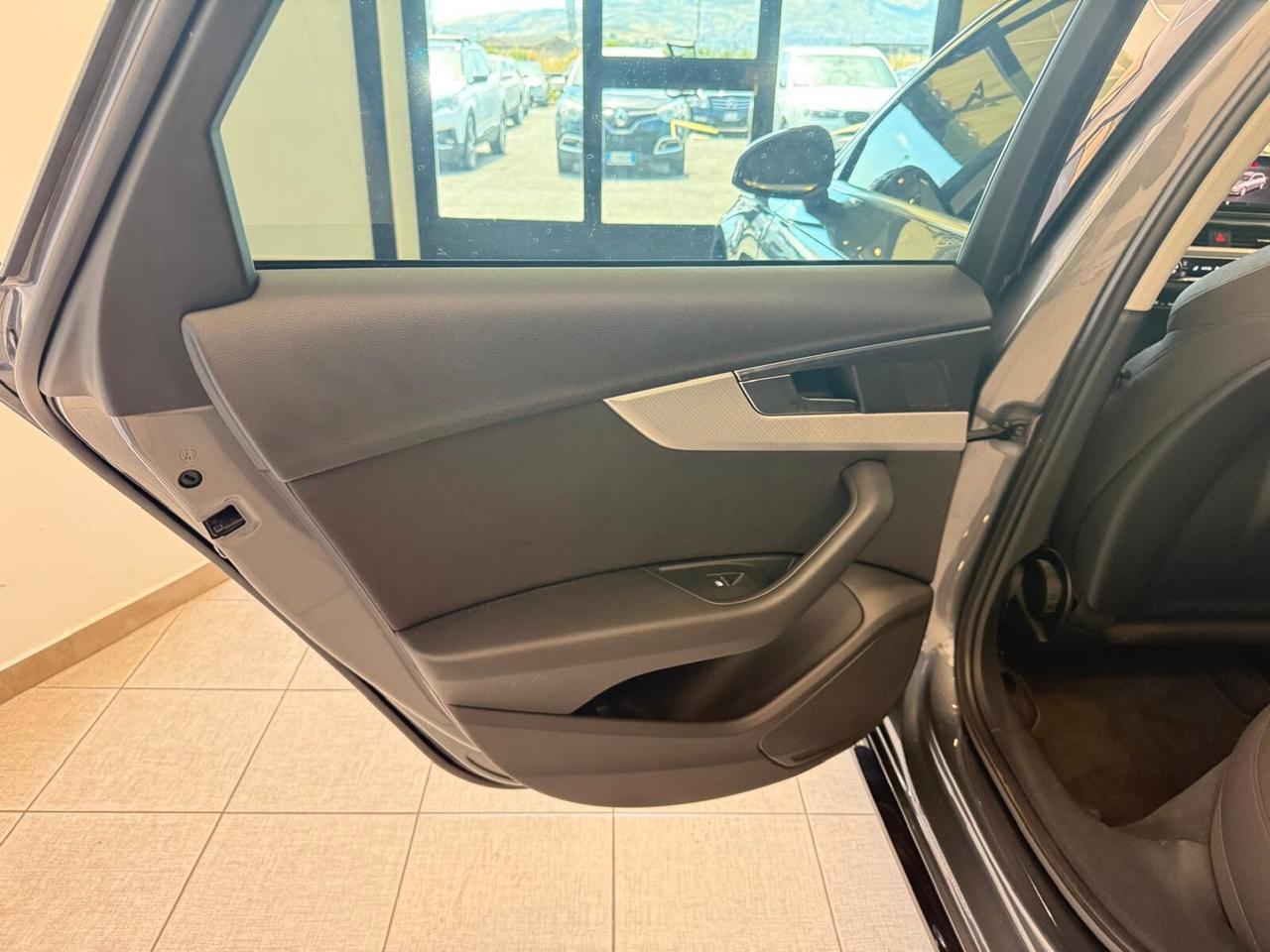 Audi A4 Avant 40 TDI STRONIC SLINE EDITION 2019
