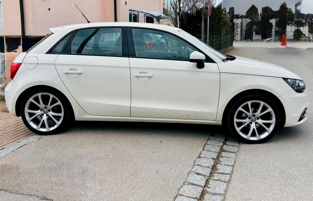 Audi A1 SPB 1.2 TFSI Attraction 5 porte