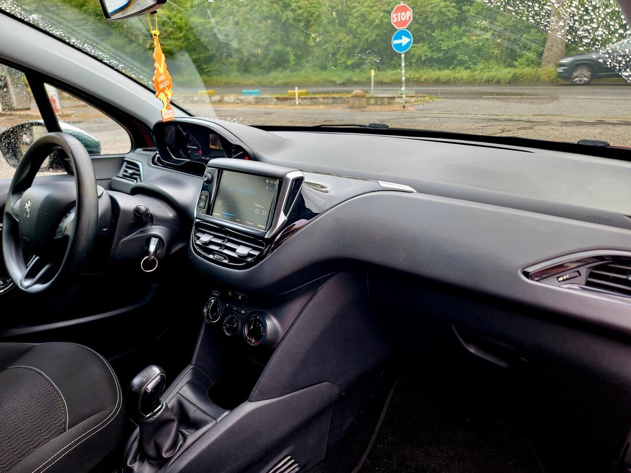 Peugeot 208 PureTech 68 5 porte Active 2017-E6B Manuale NEO