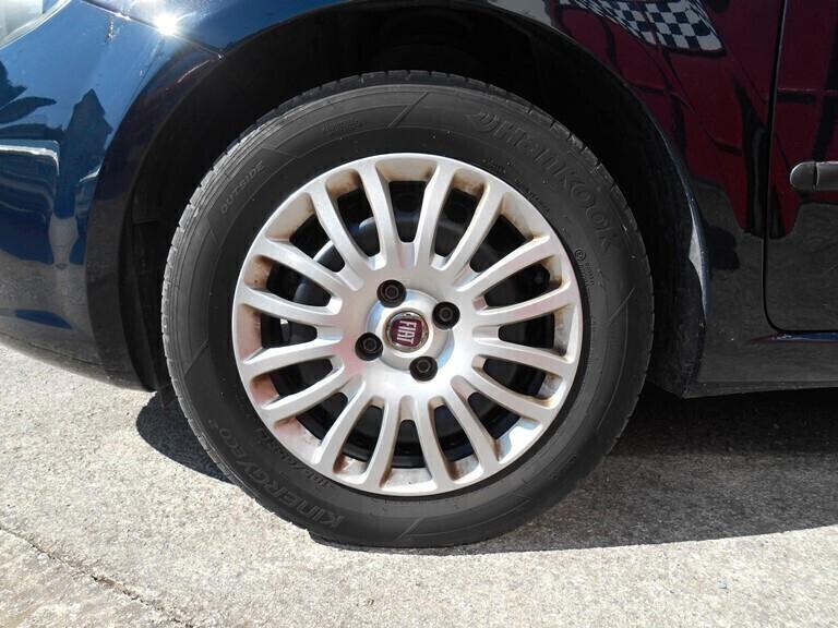 Fiat Punto 1.2 8V 5 porte Young NEOPATENTATI
