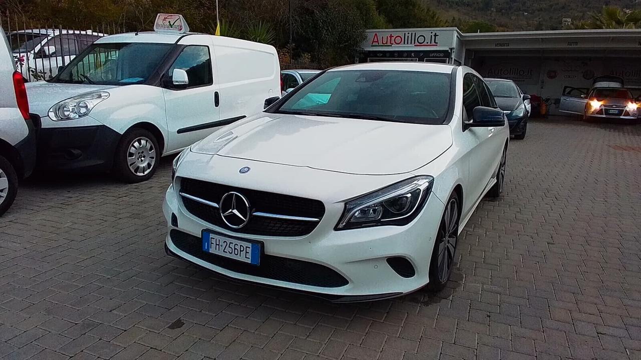 Mercedes-benz CLA 200 d Shooting Brake Automatic Sport