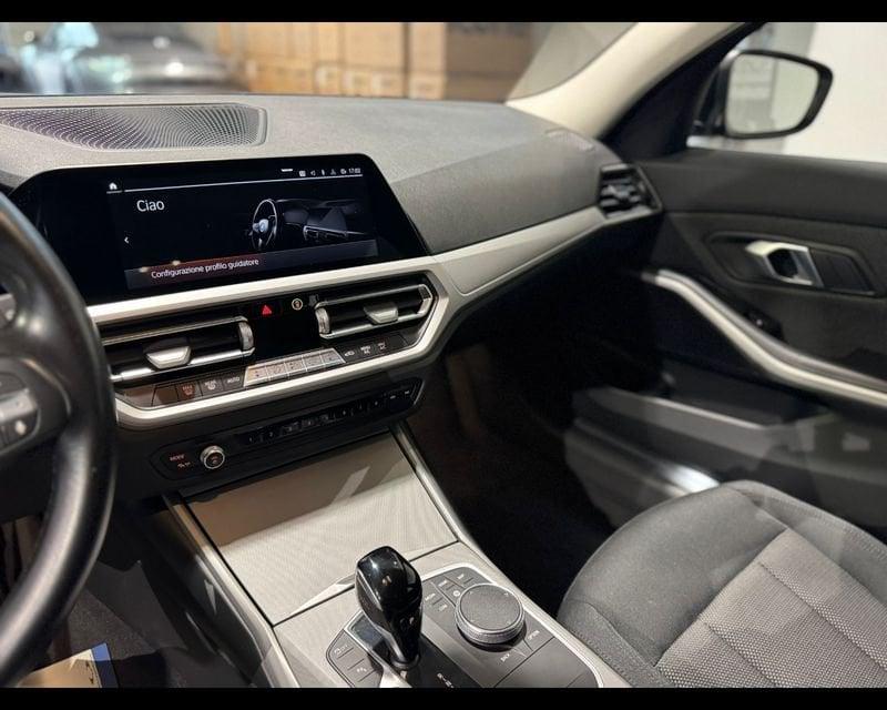 BMW Serie 3 (G20/21/80) 318d 48V Touring Business Advantage