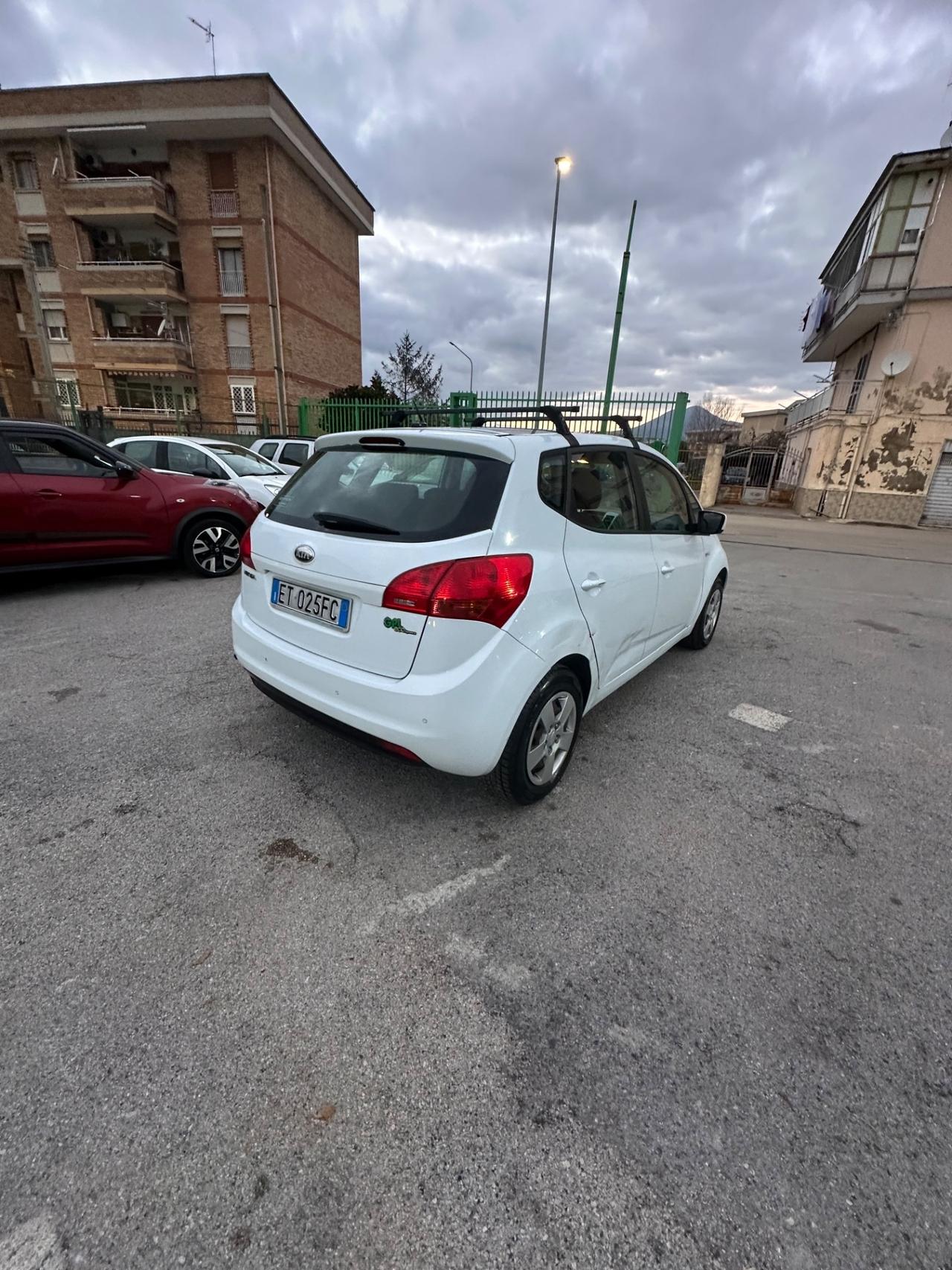 Kia Venga 1.4 GPL Cool