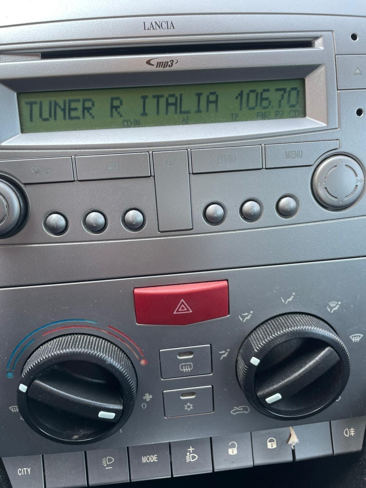 Lancia Ypsilon 1.4 GPL COLLAUDO 06/2029