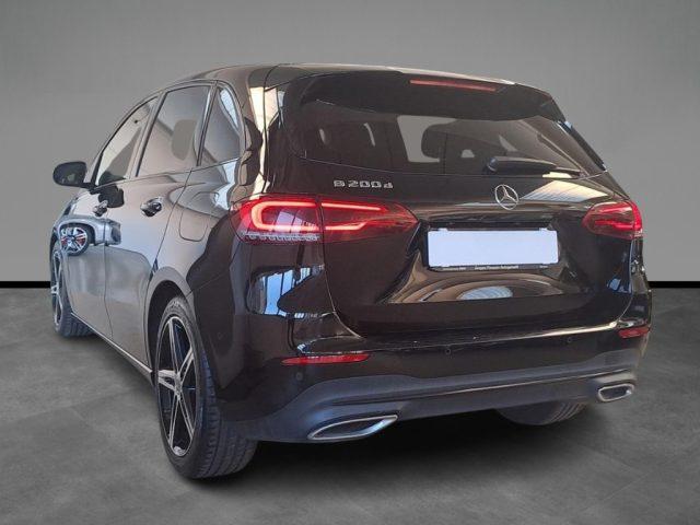 MERCEDES-BENZ B 200 d Automatic Sport