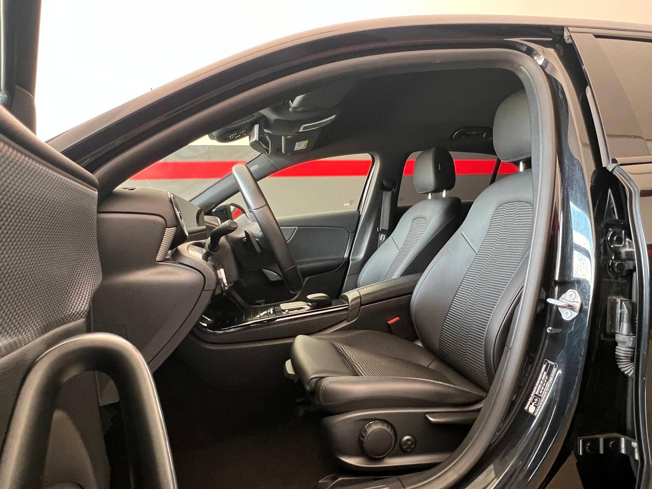 Mercedes-benz A 180 d Automatic Premium