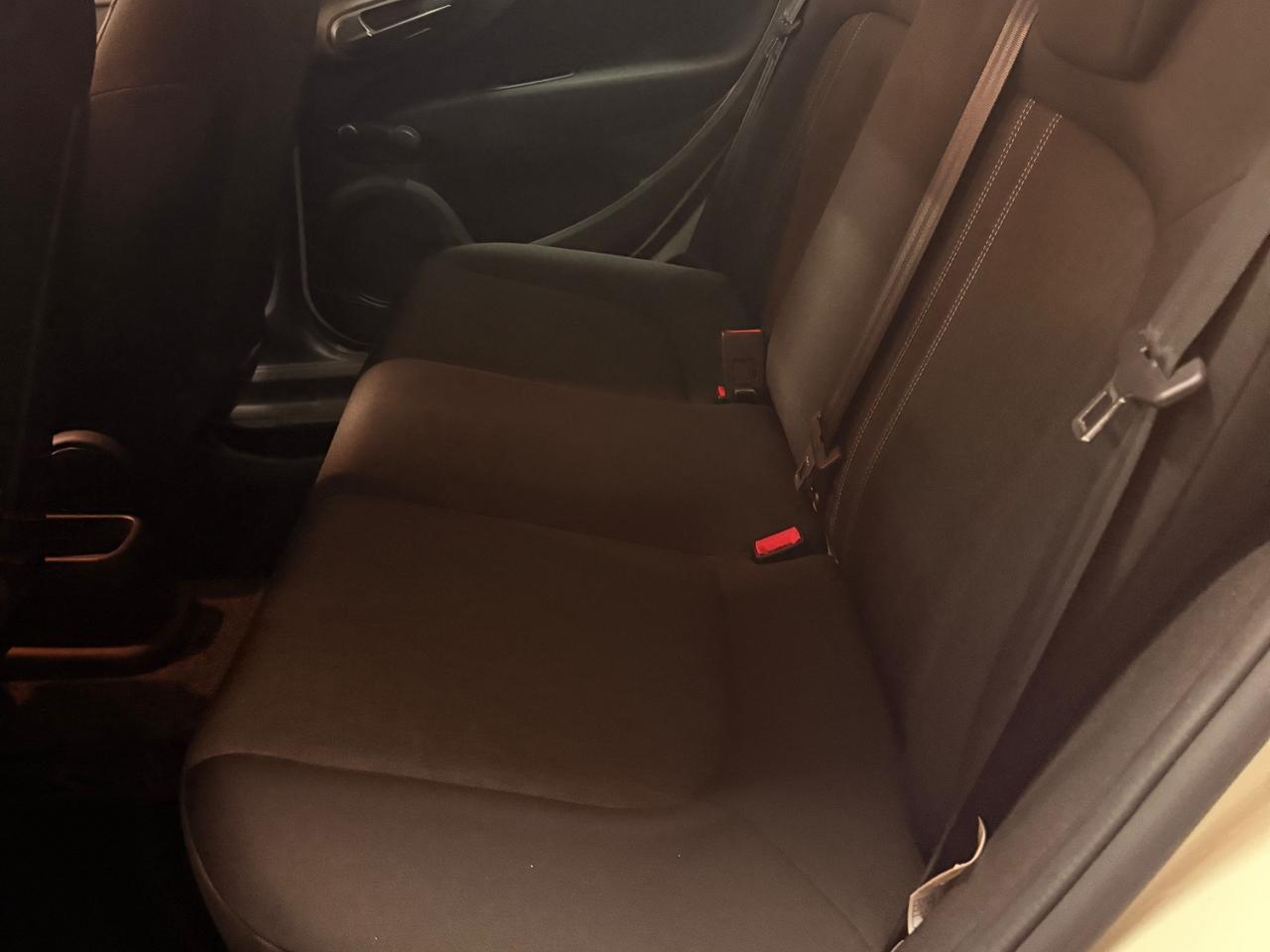 INCREDIBILE FIAT PUNTO CON SOLI 13.937 KM