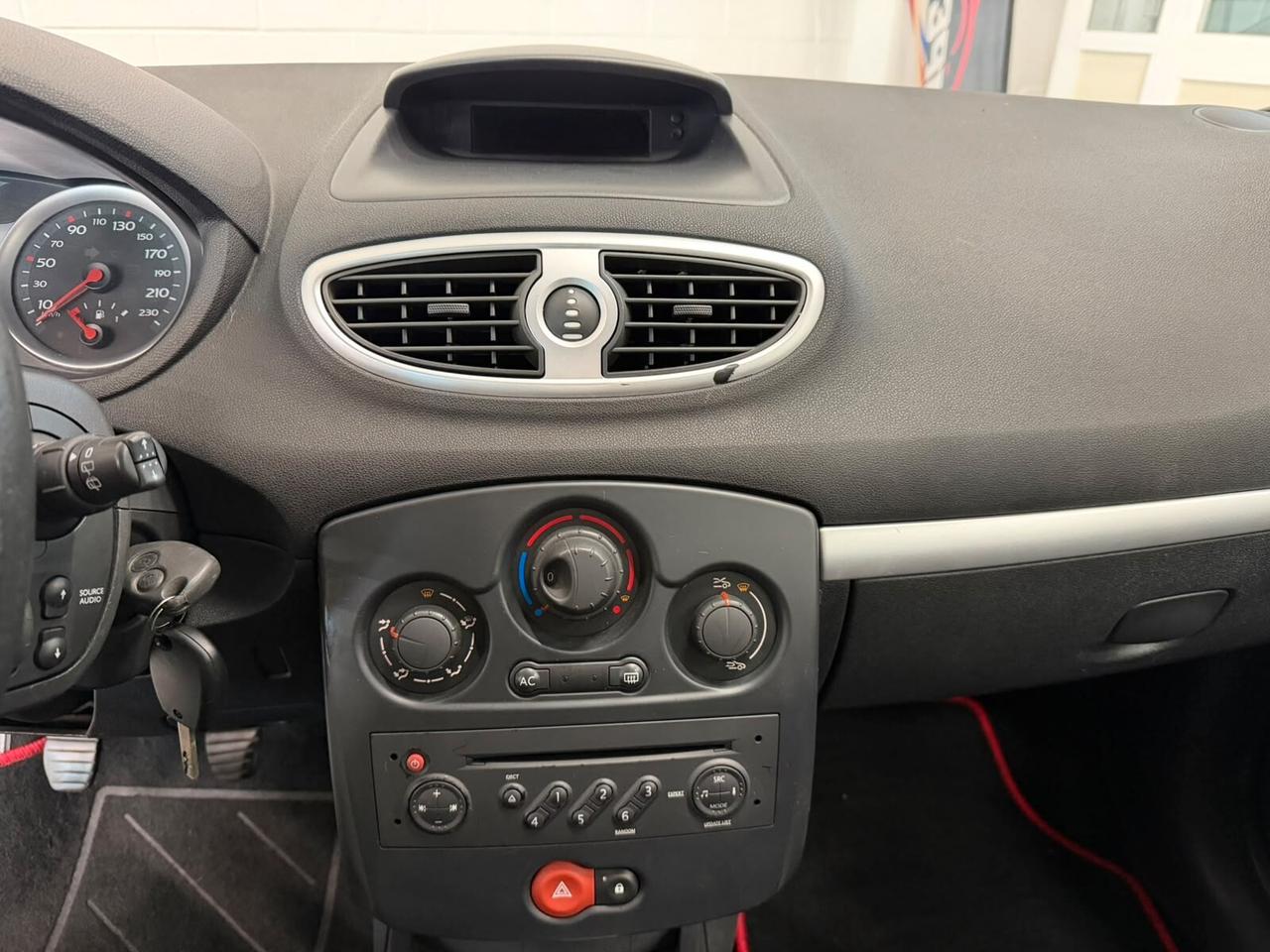 Renault Clio Storia 1.2 5 porte GPL Confort