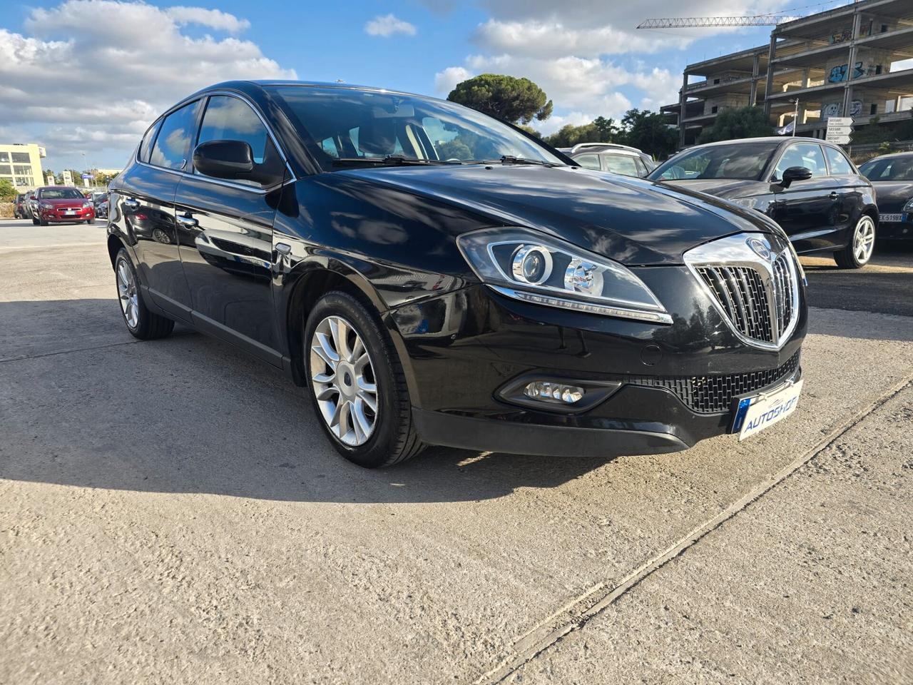 Lancia Delta 1.6 MJT DPF Silver