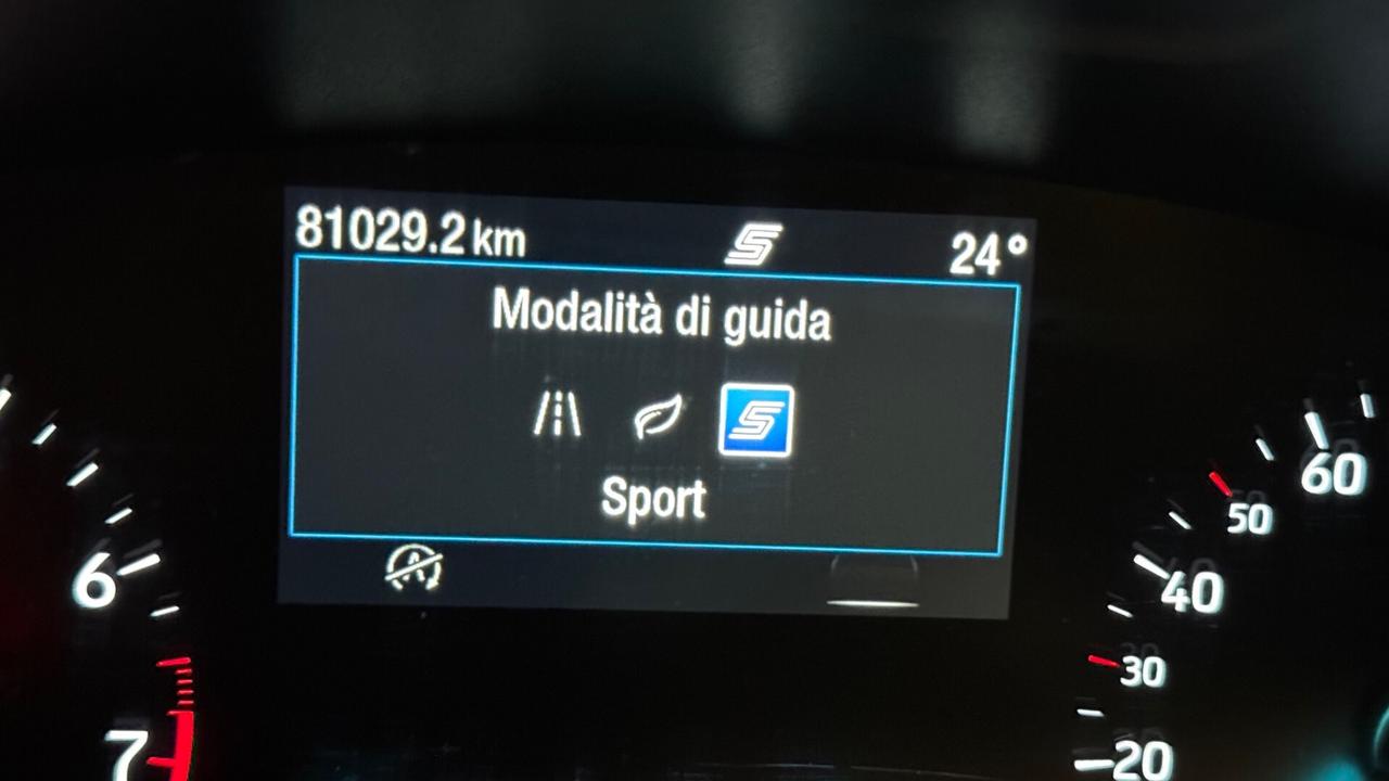 Ford Focus 1.0 EcoBoost Hybrid 125 CV ST-Line 2021 TETTO