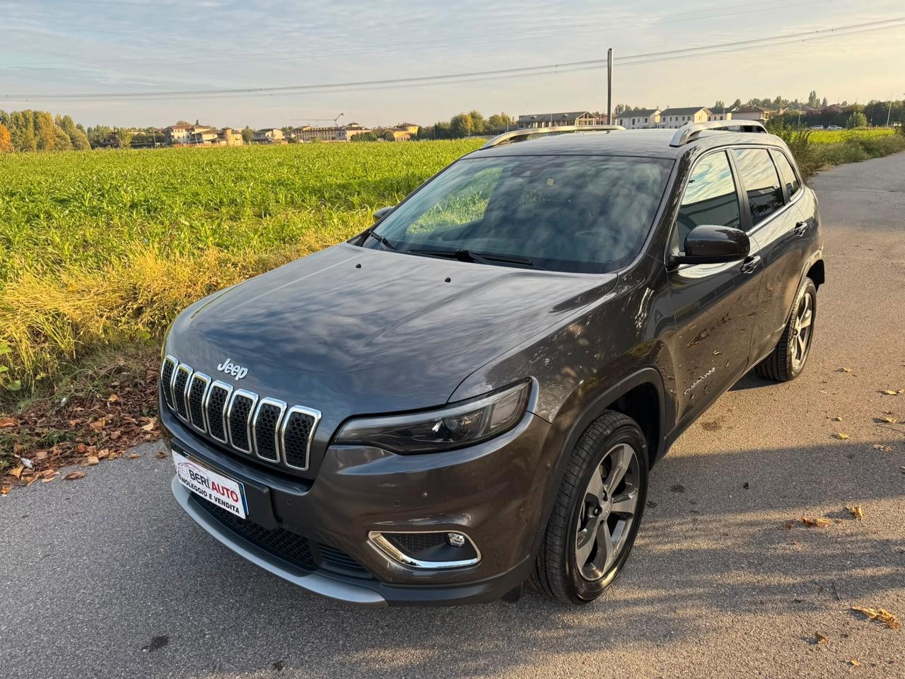Jeep Cherokee cambiò automatico (4x4)