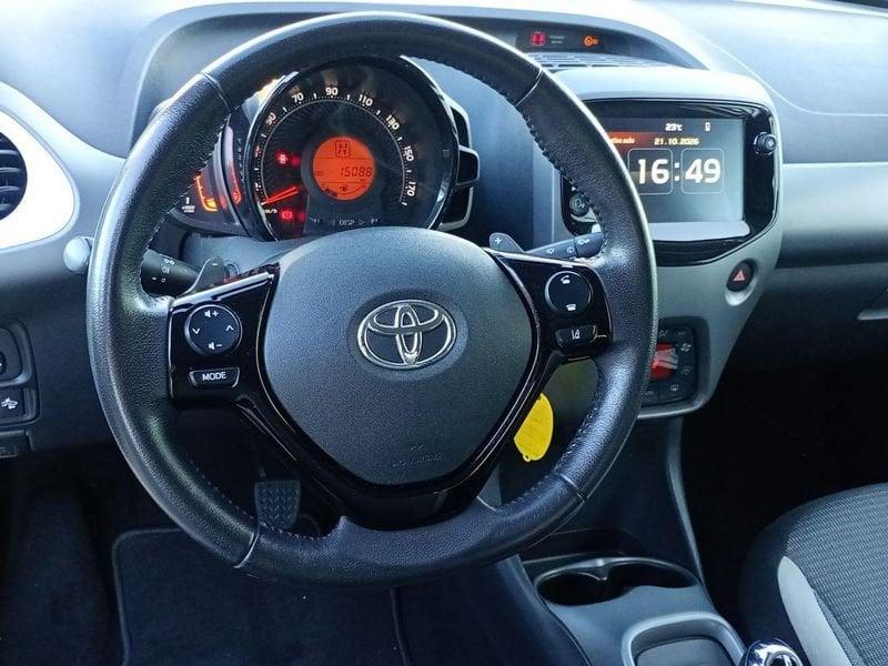 Toyota Aygo 5 Porte 1.0 VVT-i 72cv x-play M-MT