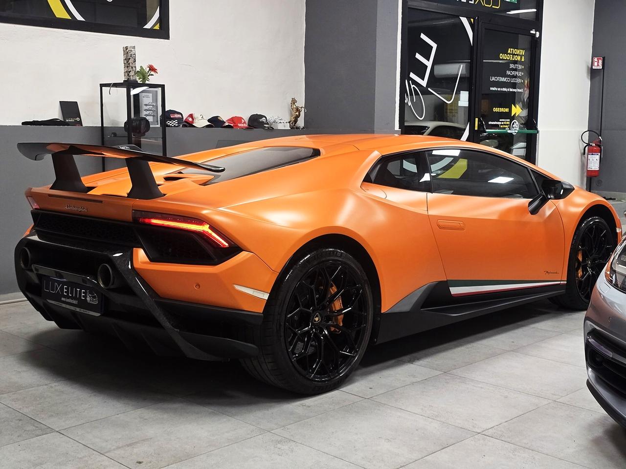 Lamborghini Huracan Coupe 5.2 Performante 640 awd LIFT _ PELLICOLA PPF SERVICE BOOK ALCANTARA