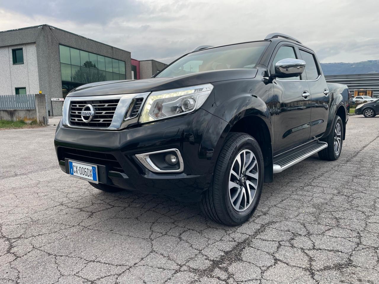 Nissan Navara 2.3 dCi 4WD Double Cab N-Connecta