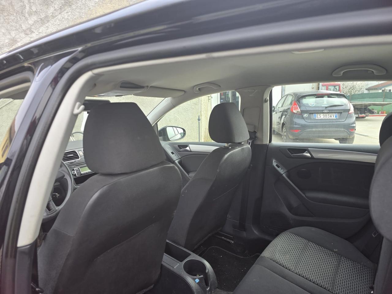 Volkswagen Golf VI 1.6 TDI DPF 5p. Trendline