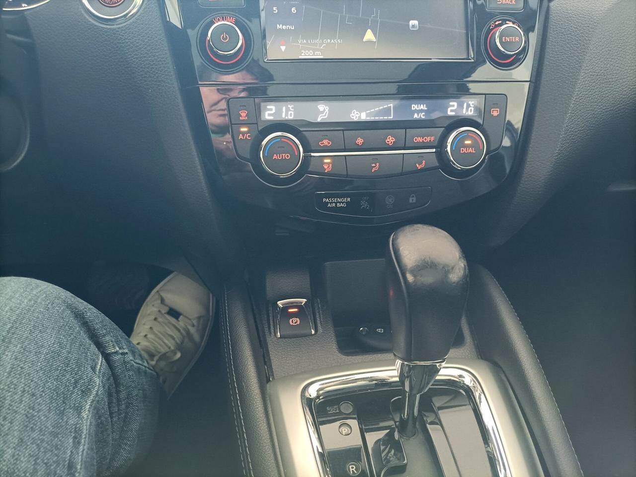 Nissan Qashqai 1.6 dCi CV 131 2WD Tekna 06/2016