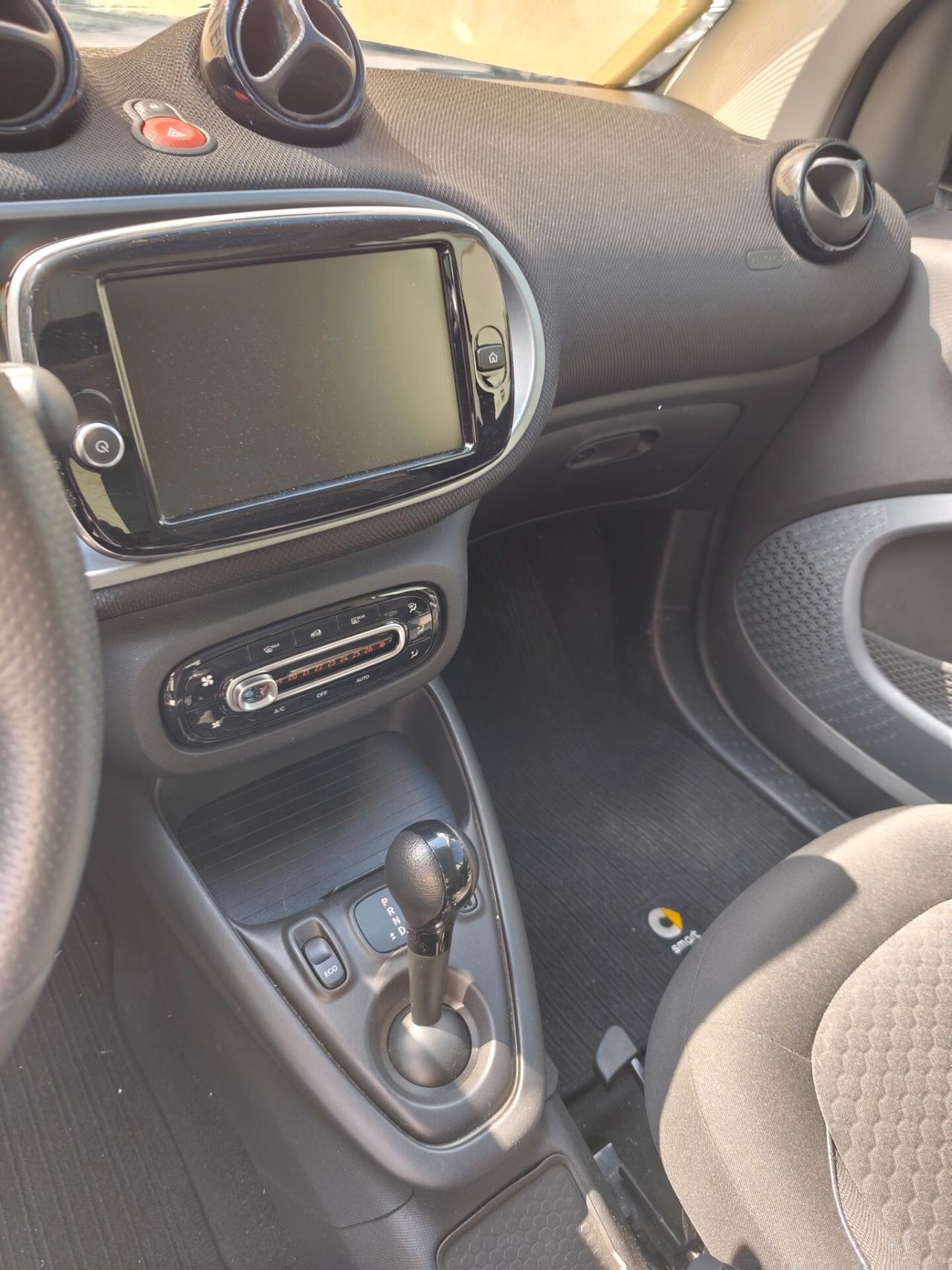 Smart ForTwo EQ Racingreen 07/2022