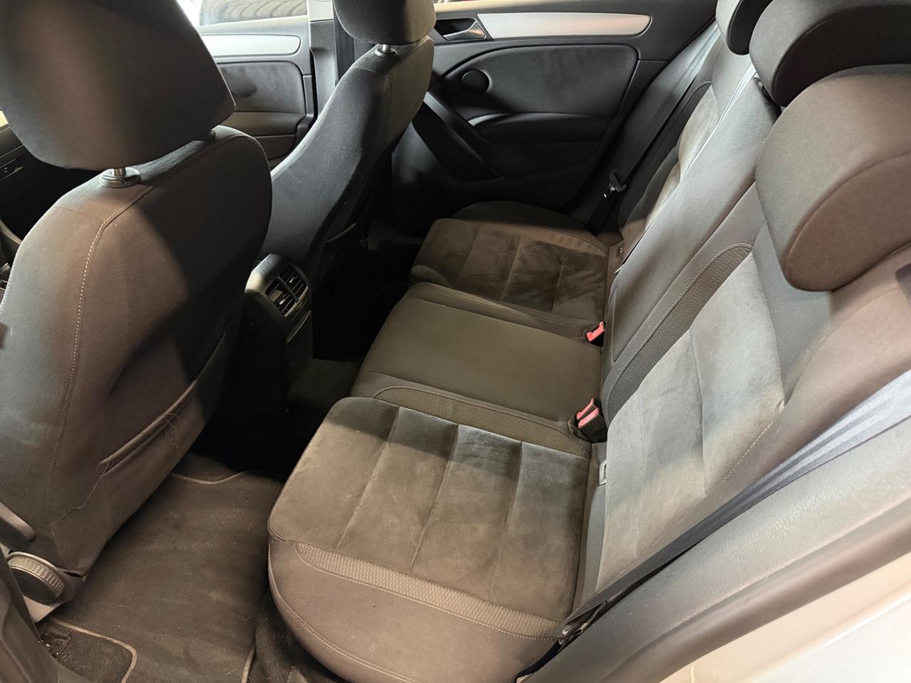 Volkswagen Golf Var. 1.4/122CV TSI DSG Sportline