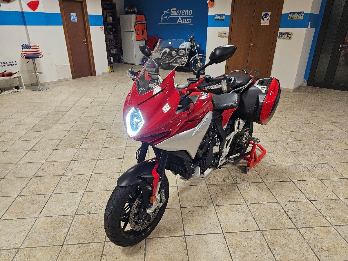MV AGUSTA TURISMO VELOCE LUSSO CON VALIGE+ACCESSORI