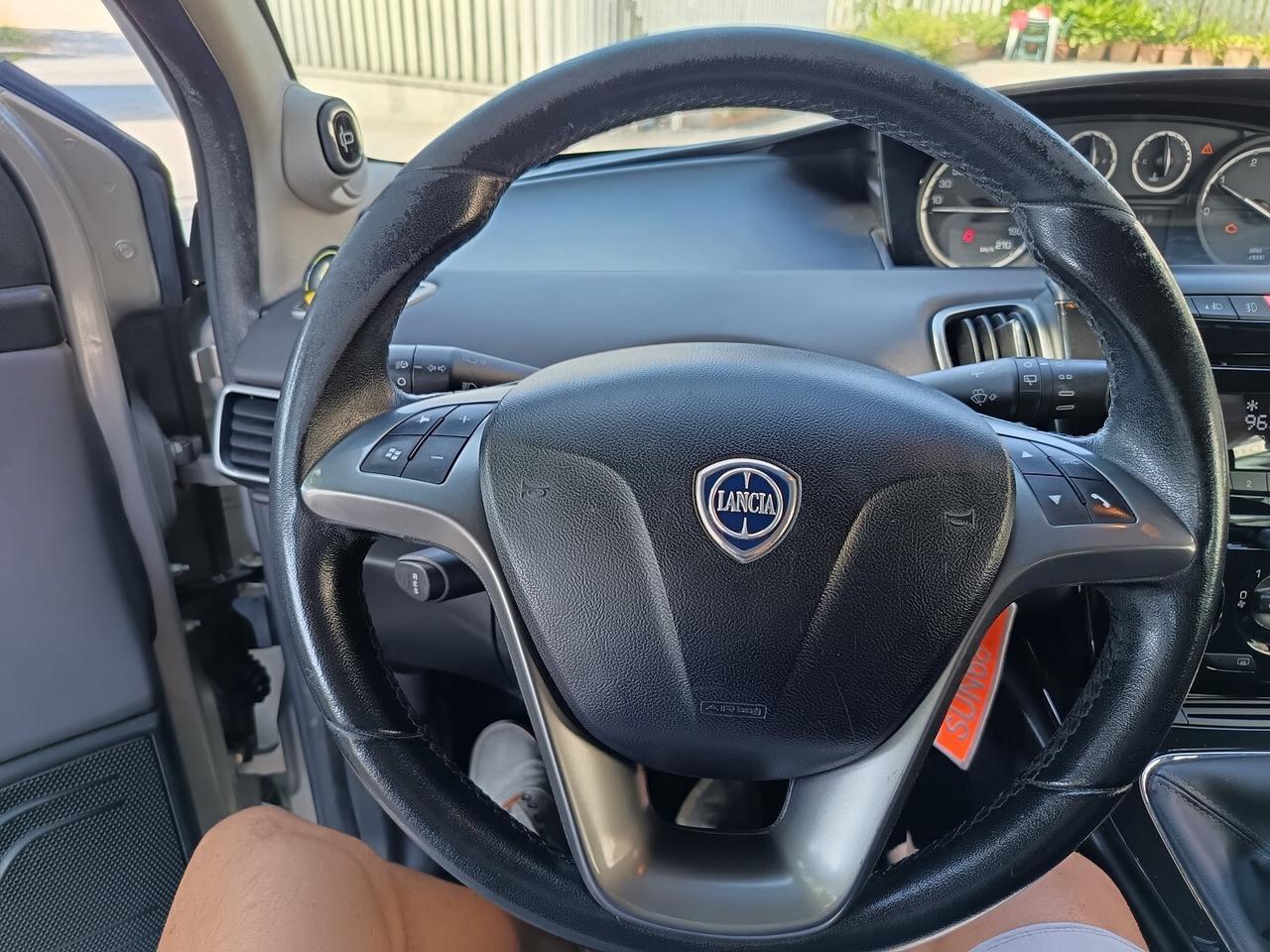 LANCIA Ypsilon 1.3 MJT 16V 95 CV 5 porte S&S Gold