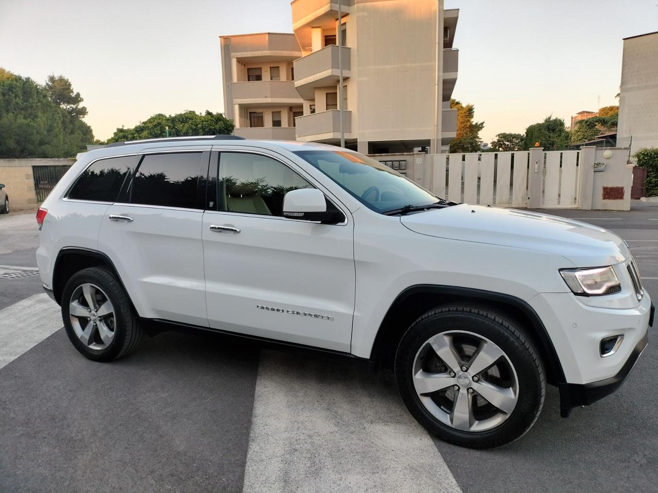 Jeep Grand Cherokee 3.0 V6 CRD 250 CV Multijet II Overland