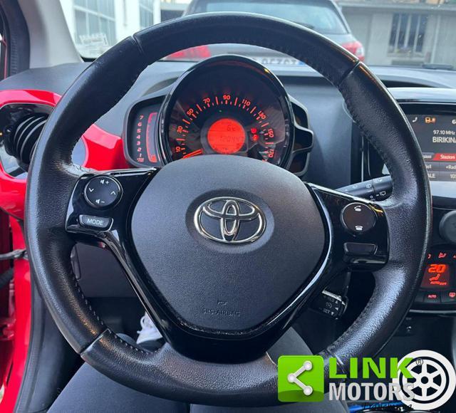 TOYOTA Aygo 1.0 VVT-i 69 CV 5 porte NEOPATENTATI