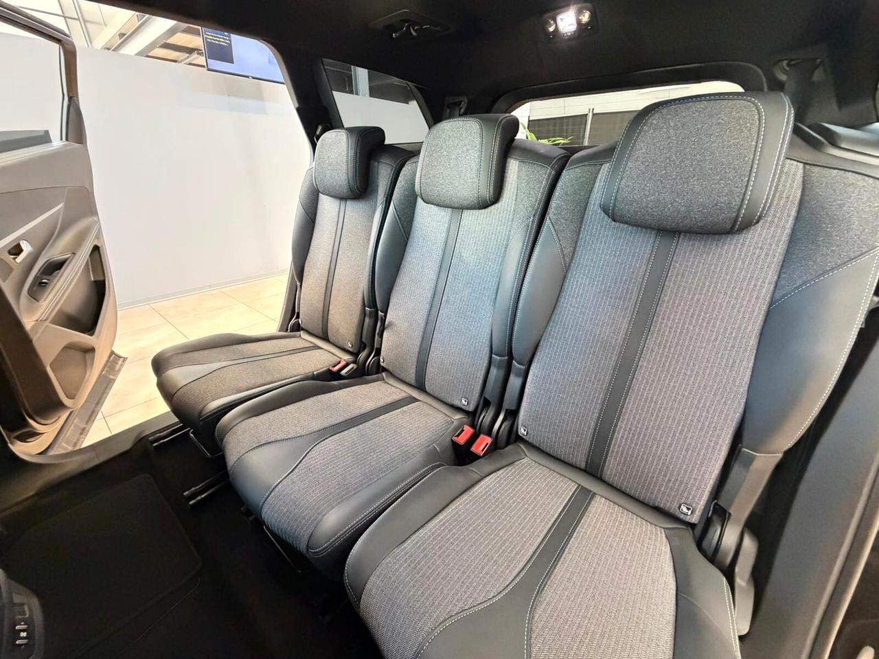 Peugeot 5008 PureTech Turbo 130 S&S Allure Pack